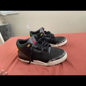 Jordan 3s 10.5 men